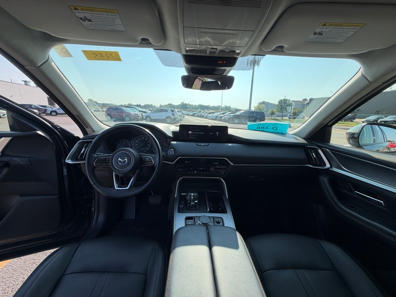 2024 Mazda CX-90