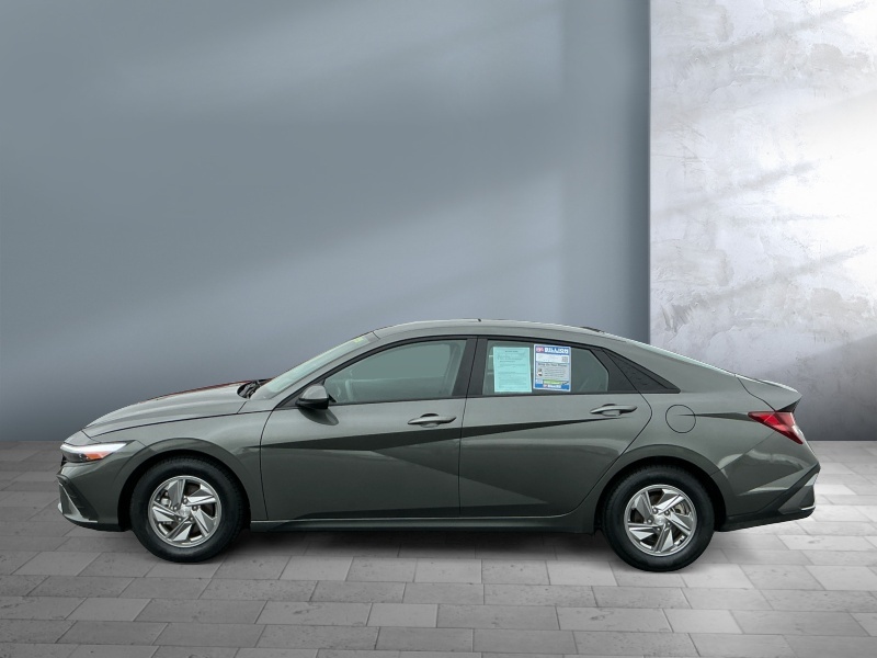 2024 Hyundai Elantra