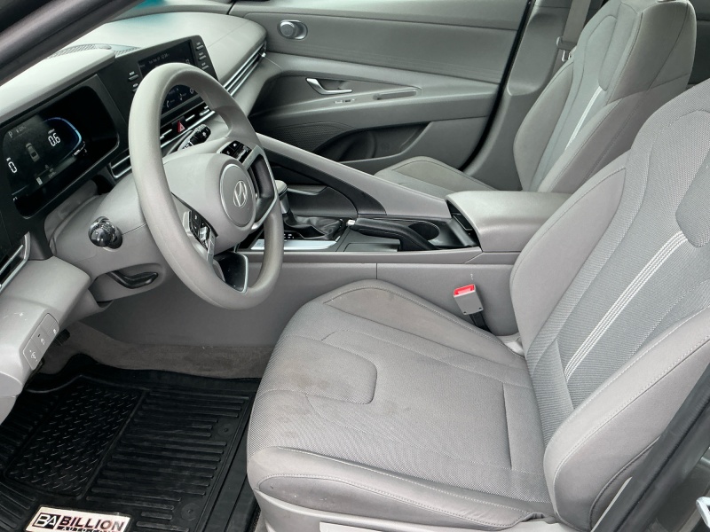 2024 Hyundai Elantra