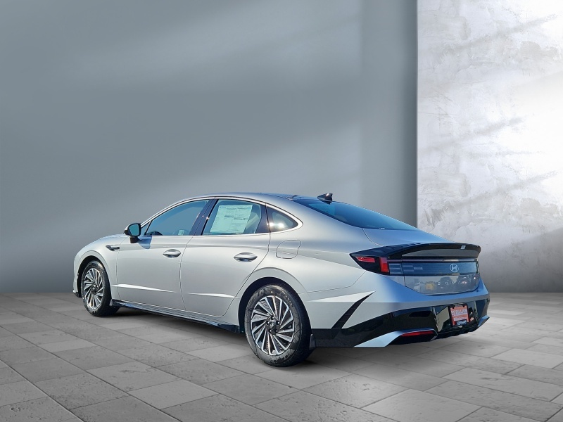 2024 Hyundai Sonata Hybrid