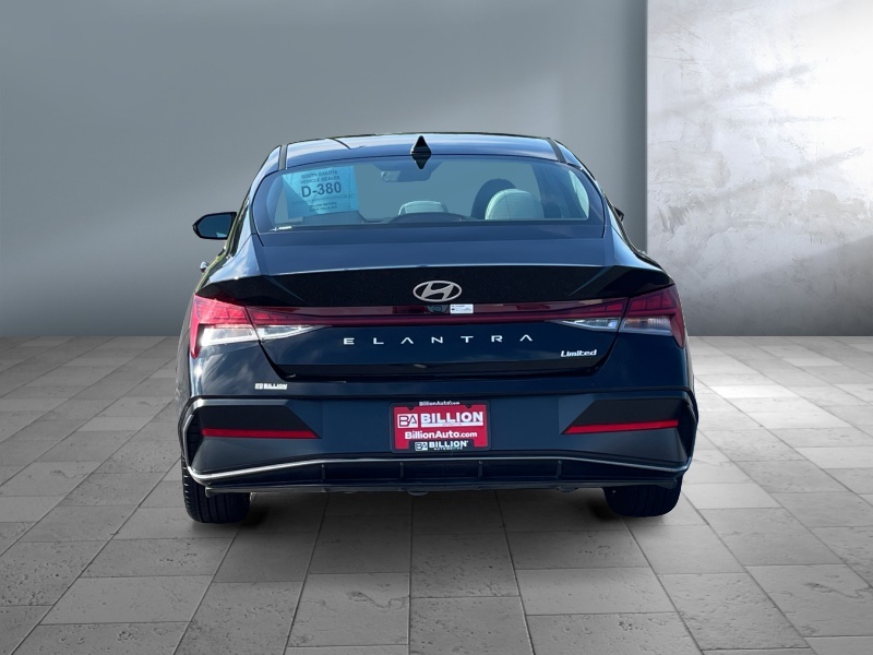 2025 Hyundai Elantra
