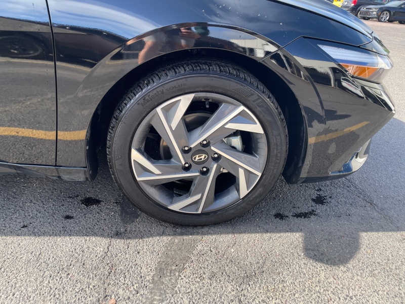 2025 Hyundai Elantra