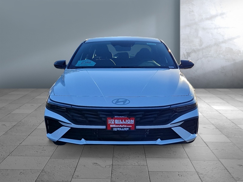 2025 Hyundai Elantra Hybrid