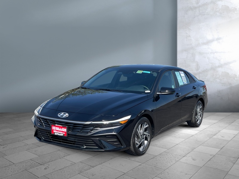 Used 2025 Hyundai Elantra SEL Sport Cars