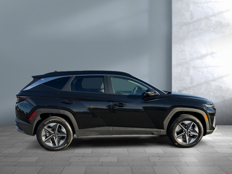 2025 Hyundai Tucson Hybrid