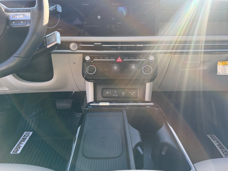 2025 Hyundai Tucson Hybrid