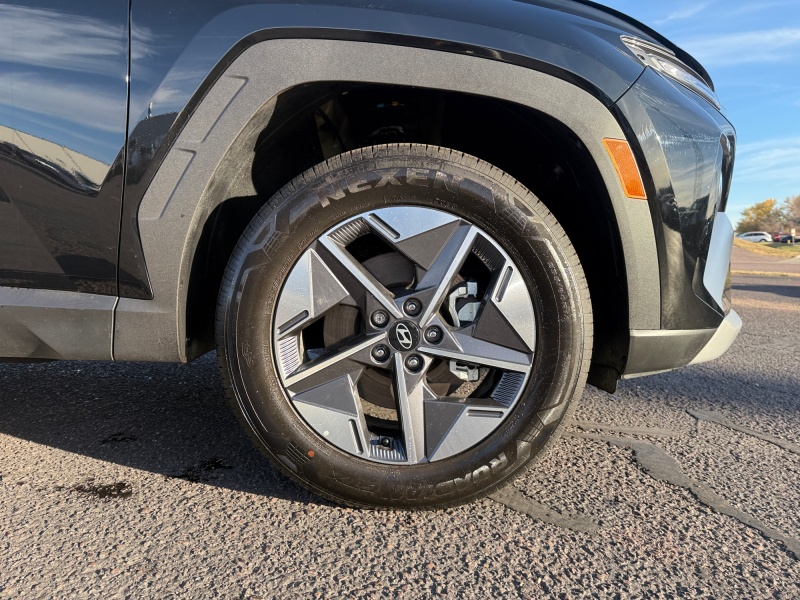 2025 Hyundai Tucson Hybrid