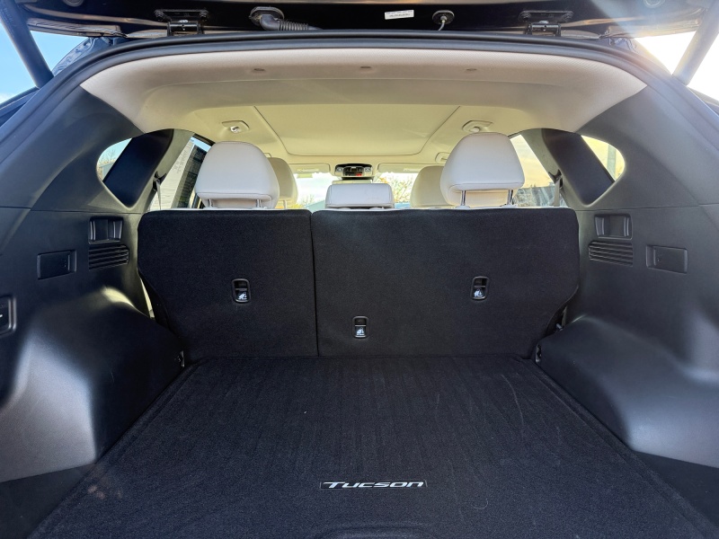 2025 Hyundai Tucson Hybrid