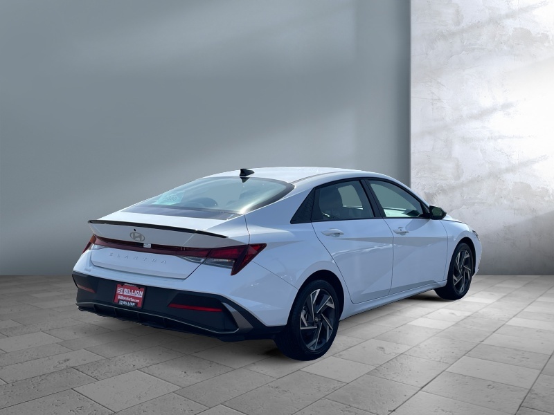 2025 Hyundai Elantra