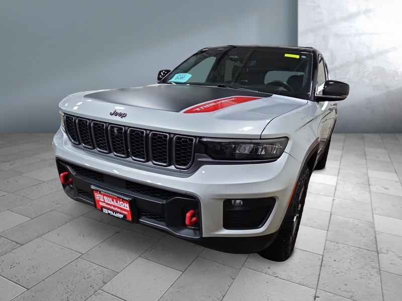 Used 2022 Jeep Grand Cherokee Trailhawk SUV