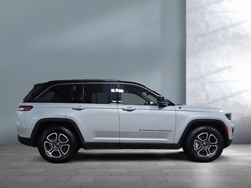 2022 Jeep Grand Cherokee