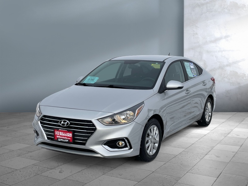 Used 2022 Hyundai Accent SEL Car