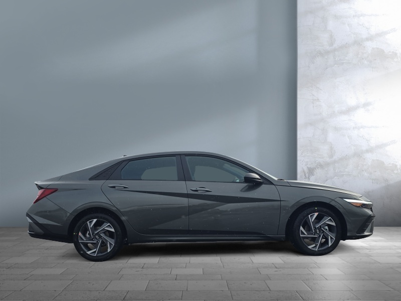 2025 Hyundai Elantra