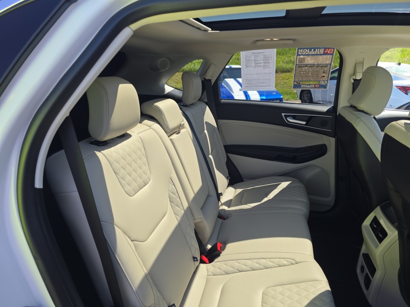 2023 Ford Edge