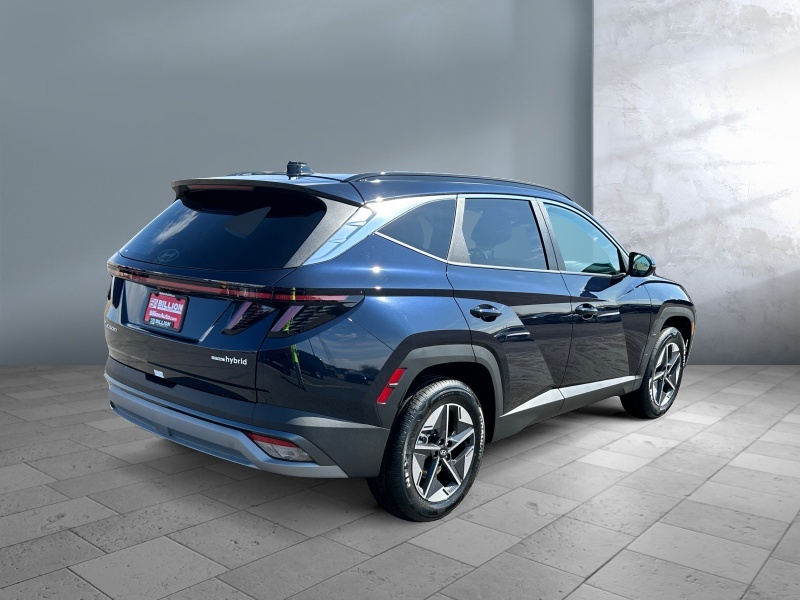 2025 Hyundai Tucson Hybrid