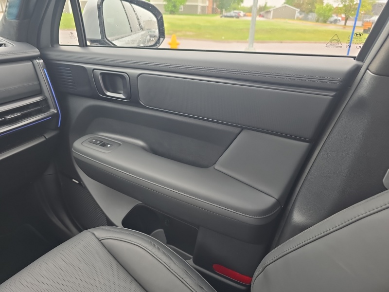 2025 Hyundai Santa Fe Hybrid