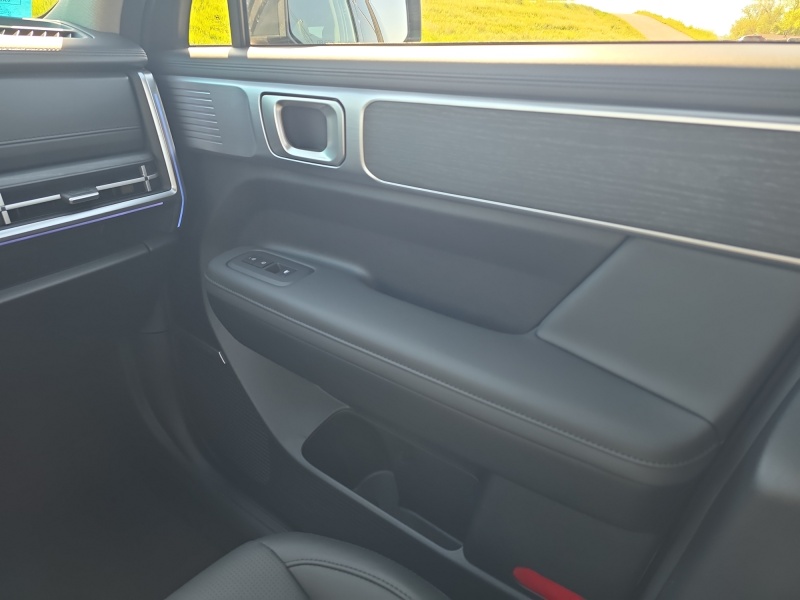 2025 Hyundai Santa Fe Hybrid