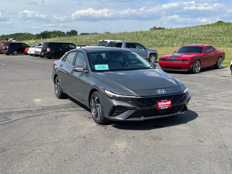 2025 Hyundai Elantra Hybrid
