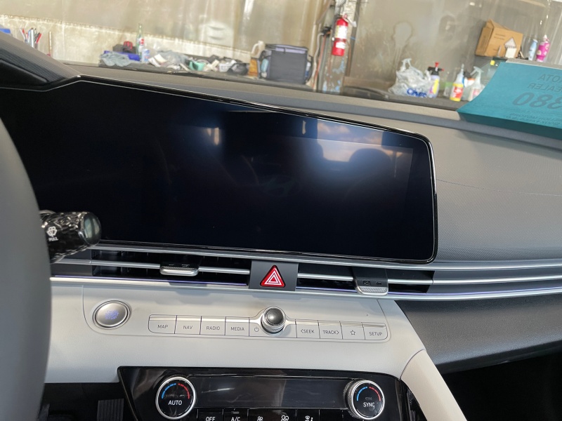 2025 Hyundai Elantra Hybrid