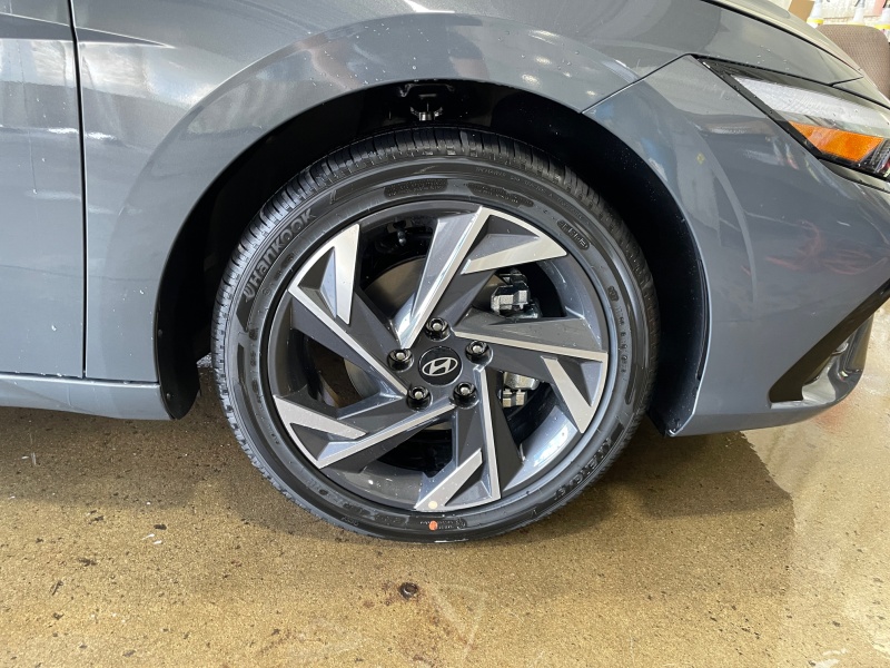 2025 Hyundai Elantra Hybrid