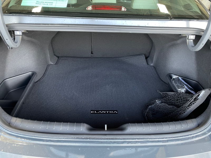 2025 Hyundai Elantra Hybrid