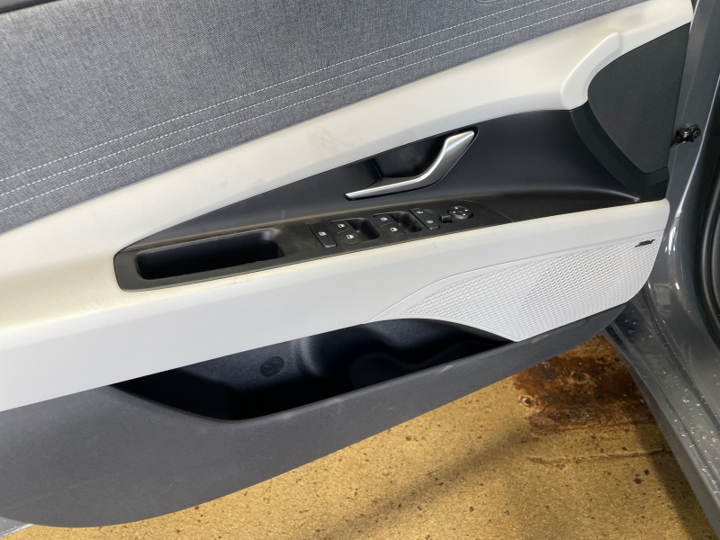 2025 Hyundai Elantra Hybrid