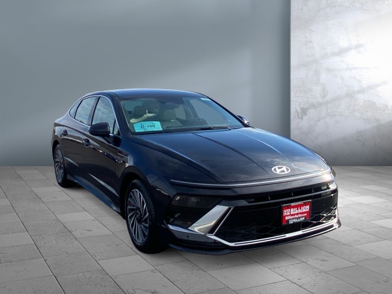 2025 Hyundai Tucson Hybrid