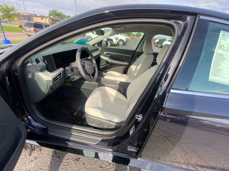 2025 Hyundai Tucson Hybrid