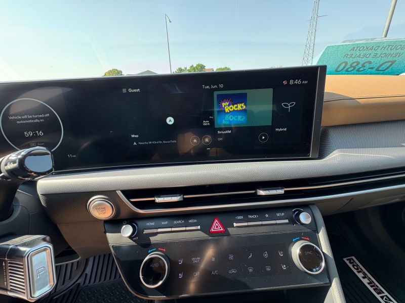 2025 Hyundai Sonata Hybrid