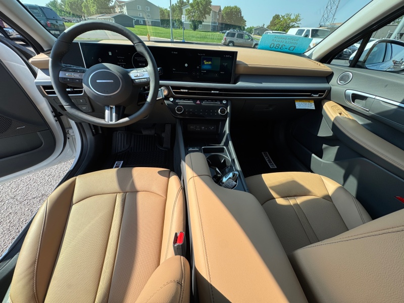 2025 Hyundai Sonata Hybrid
