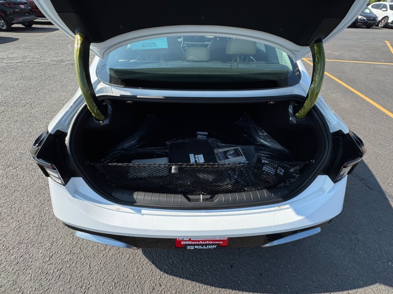 2025 Hyundai Sonata Hybrid