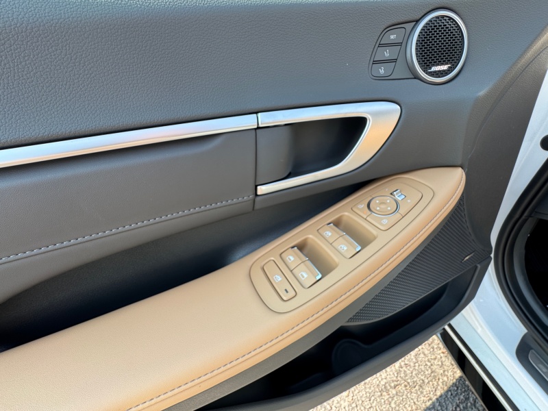 2025 Hyundai Sonata Hybrid