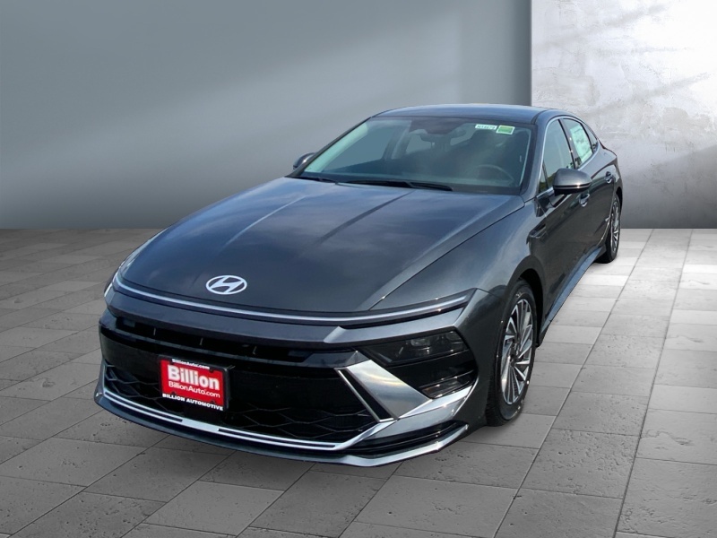 2025 Hyundai Sonata Hybrid