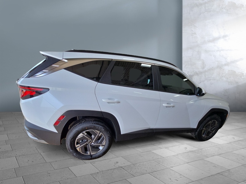 2025 Hyundai Tucson Hybrid