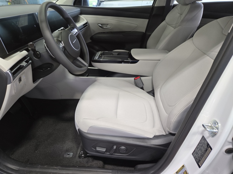2025 Hyundai Tucson Hybrid