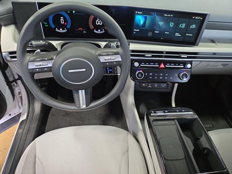 2025 Hyundai Tucson Hybrid