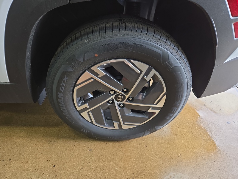 2025 Hyundai Tucson Hybrid