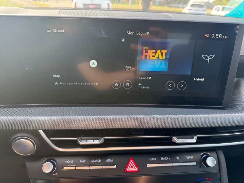 2025 Hyundai Sonata Hybrid