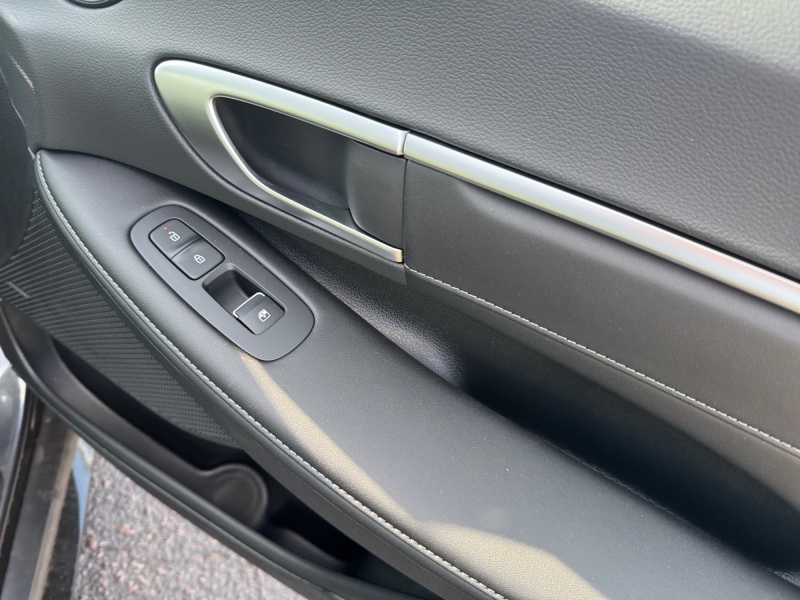 2025 Hyundai Sonata Hybrid