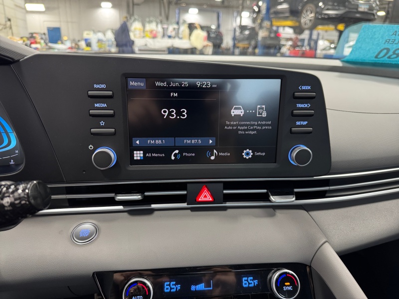 2025 Hyundai Elantra