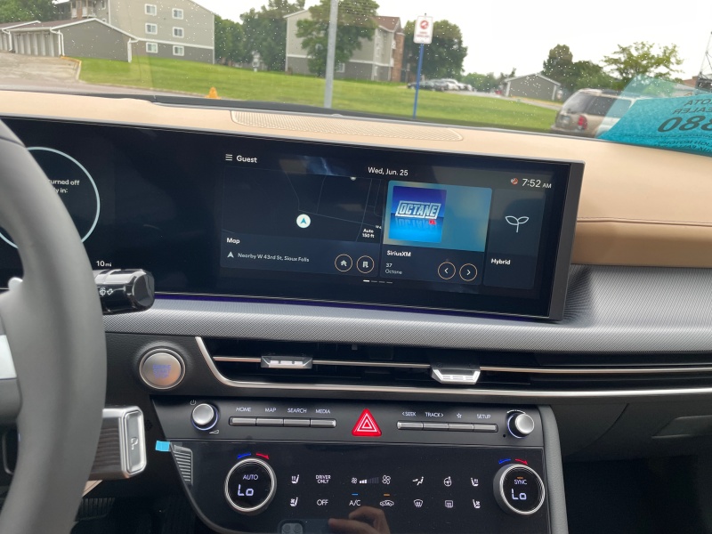 2025 Hyundai Sonata Hybrid