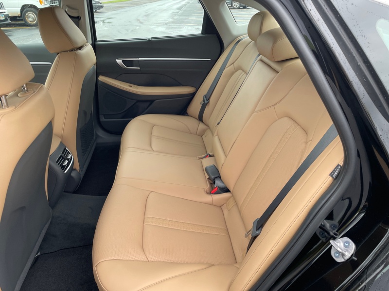 2025 Hyundai Sonata Hybrid