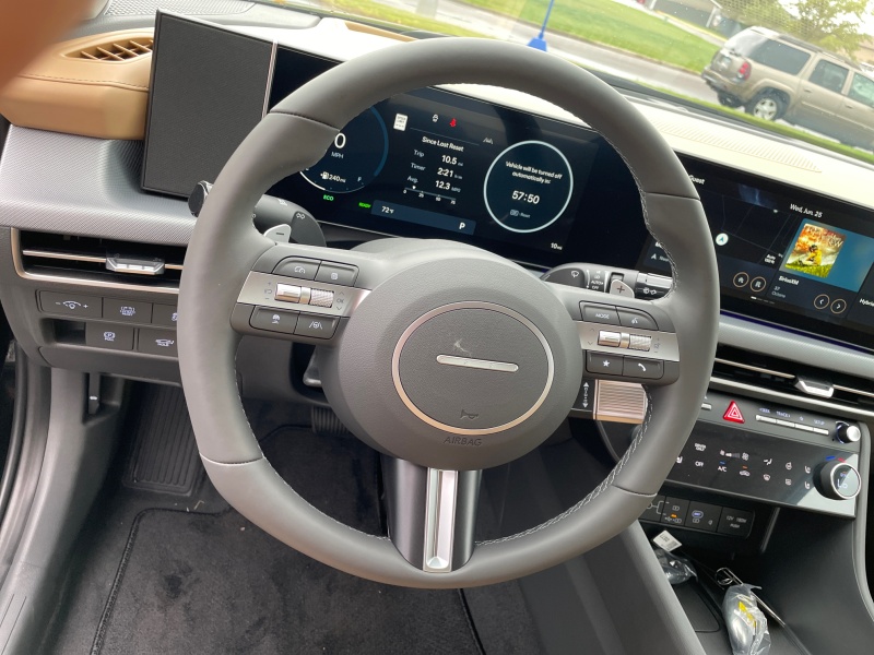 2025 Hyundai Sonata Hybrid