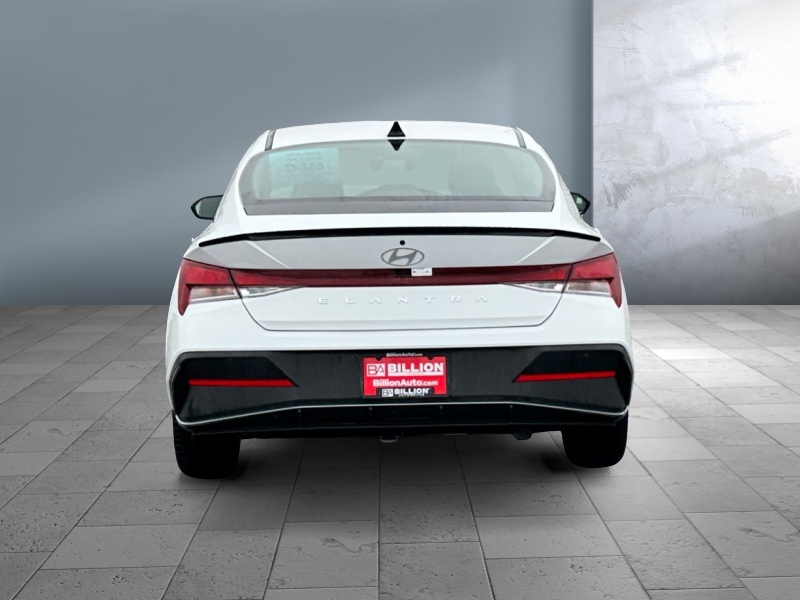 2025 Hyundai Elantra