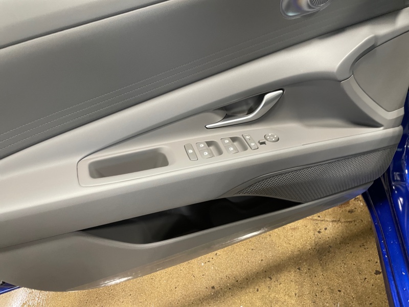 2025 Hyundai Elantra Hybrid