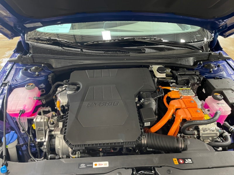 2025 Hyundai Elantra Hybrid