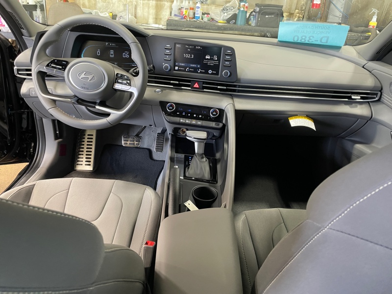 2025 Hyundai Elantra