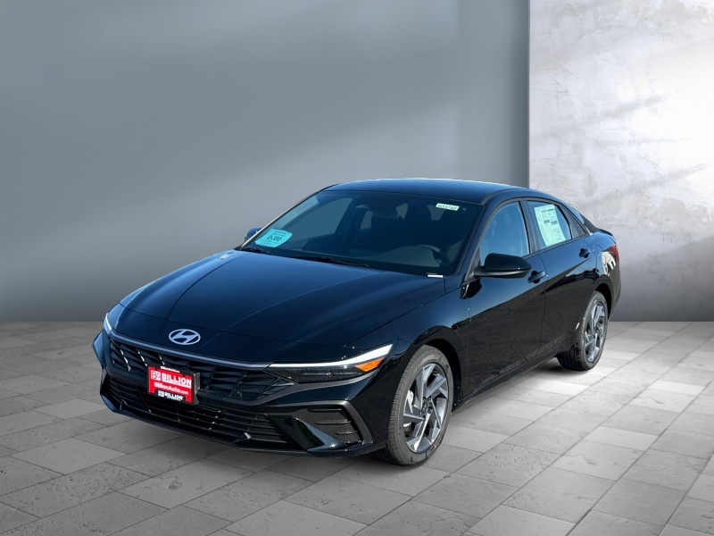 New 2025 Hyundai Elantra SEL Sport Car