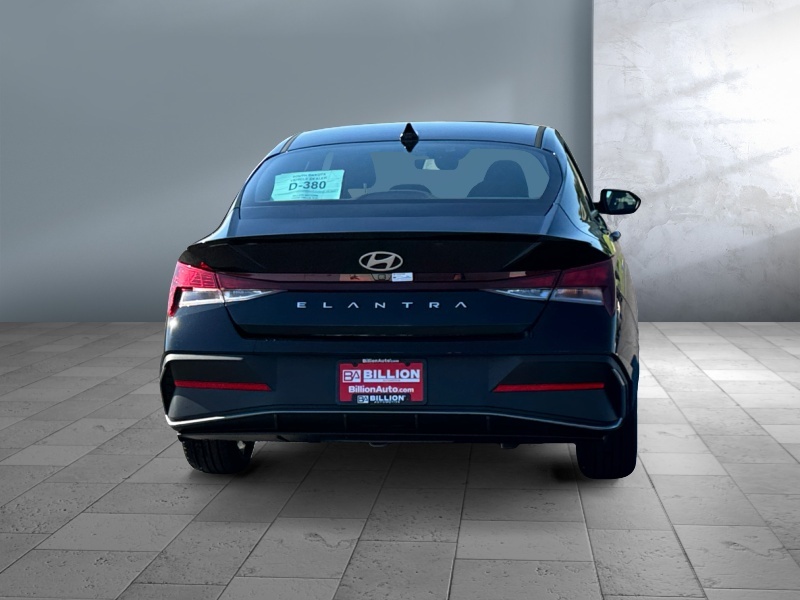 2025 Hyundai Elantra
