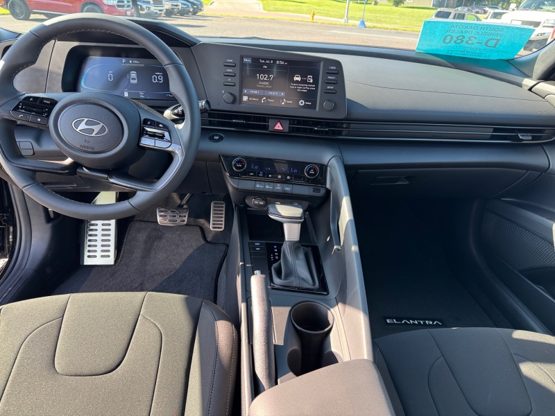 2025 Hyundai Elantra